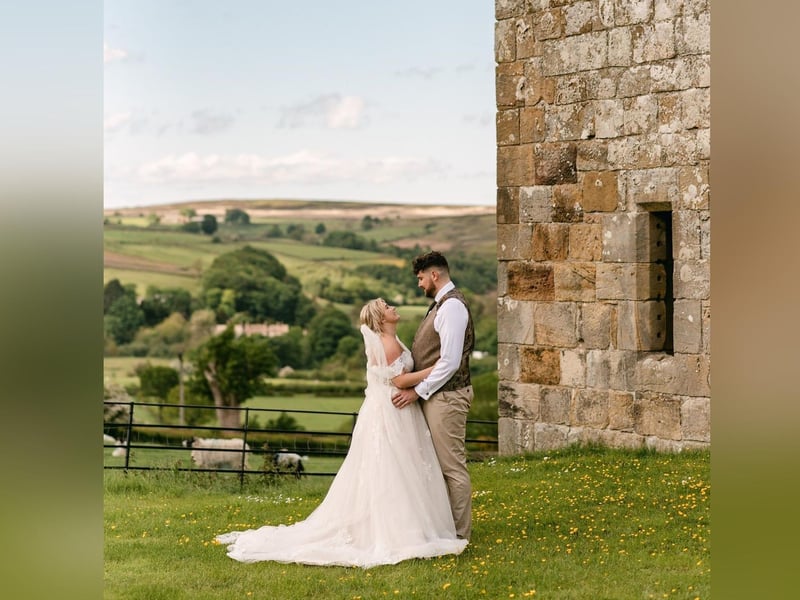 All smiles for the happy couple.
picture: Anete Lusina