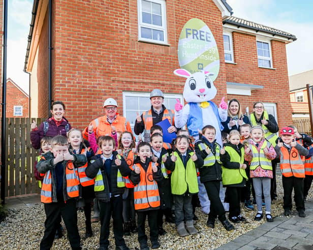 Children at East Whitby Academy become Barratt Homes building buddies. picture: Barratt Homes Yorkshire East