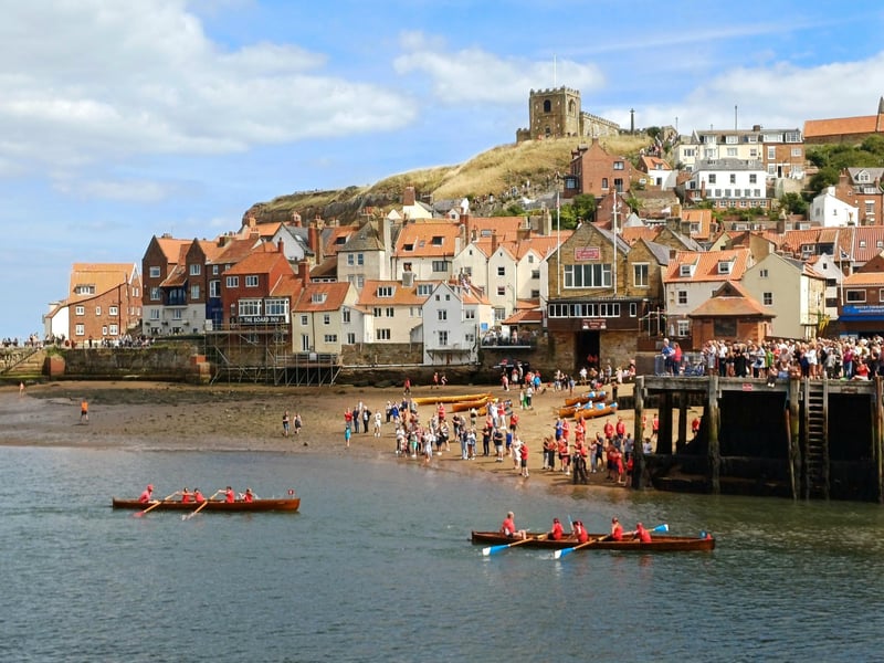 Teams passing the finish line. photo: Emma Atkins