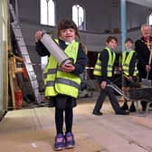 Photo shows: Settrington All Saint’s Primary School: Lily Allen, 8,; Harry Allen, 10; Digby Crockett, 10; and Mayor Councillor Ian Conlin, with Paul Emberley – Trustee and Wesley Centre Development Lead. Photo credit: Guzelian Photography.