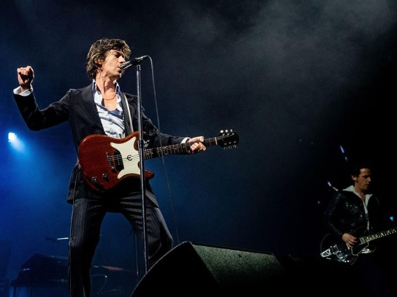 Arctic Monkeys.