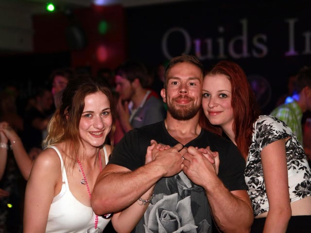 Lia, Stevo and Jessica in Quids Inn