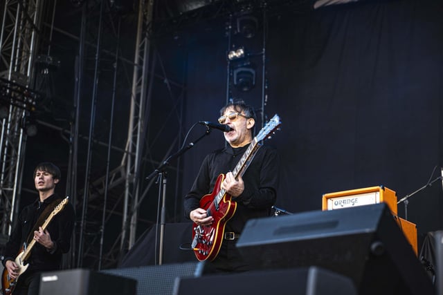 Support came from Ian Broudie and The Lightning Seeds.