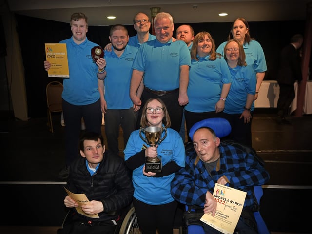 Bowls N Buggies show off their award
