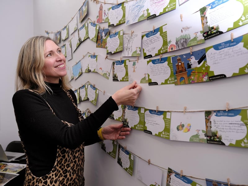 Poet Charlotte Oliver has been collecting people’s memories of the gardens on specially commissioned postcards designed by local illustrator Amy Kendell for a
project named ‘Dear South Cliff Gardens’, and the completed postcards will be displayed in the new community hub in celebration of the regeneration of the gardens.