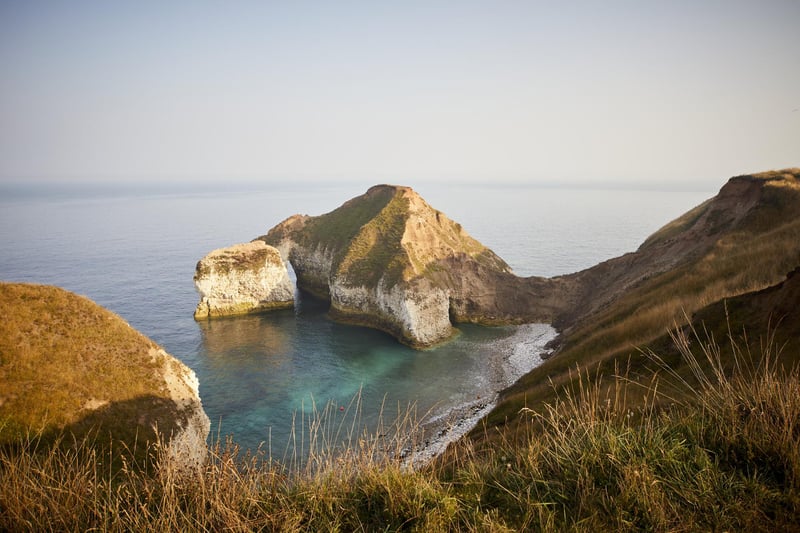 The Drinking Dinosaur are awe-inspiring natural rock formations at Flamborough Head near Bridlington. Visitors can let off steam with a run or walk on the beautiful beaches nearby. Bridlington has two award winning sandy beaches, South Beach and North Beach, gorgeous in any weather.