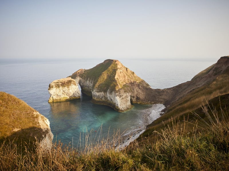 The Drinking Dinosaur are awe-inspiring natural rock formations at Flamborough Head near Bridlington. Visitors can let off steam with a run or walk on the beautiful beaches nearby. Bridlington has two award winning sandy beaches, South Beach and North Beach, gorgeous in any weather.
