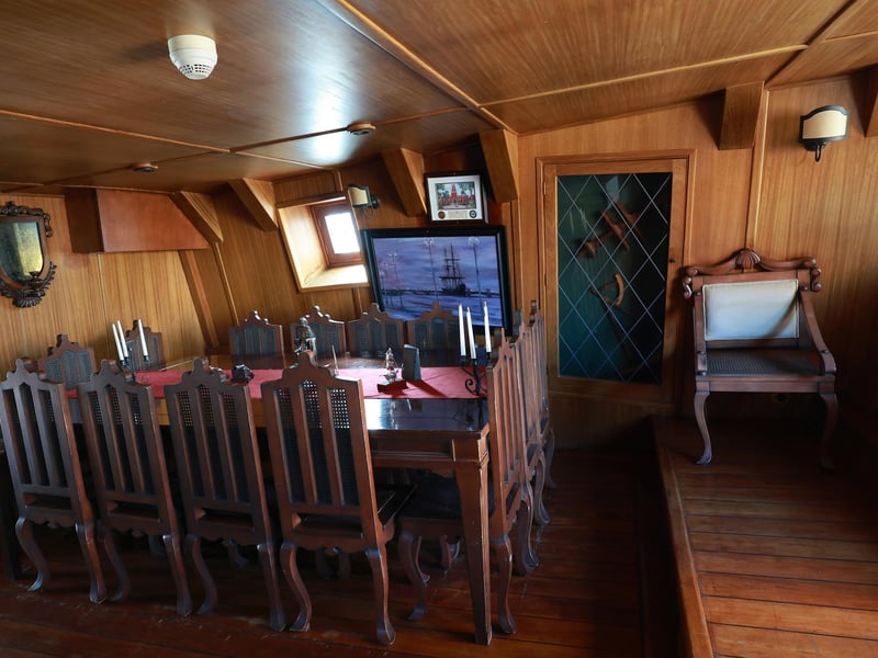 The Captain's dining area.