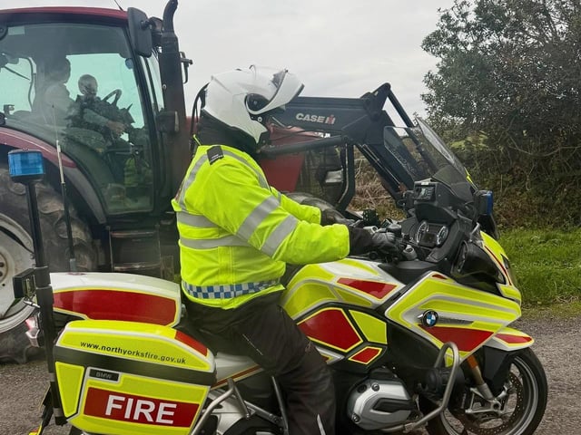 Farm and fire heroes side by side.