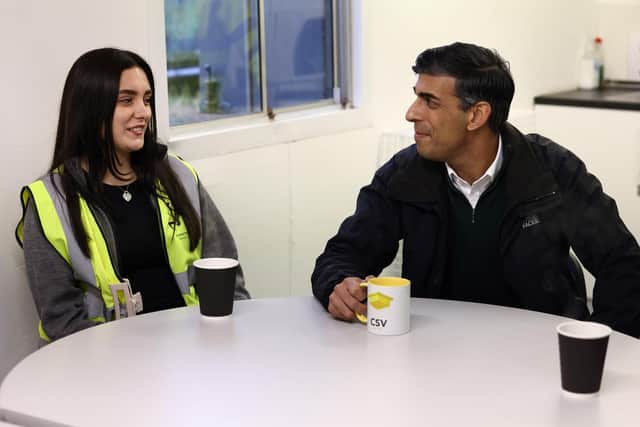 Prime Minister Rishi Sunak speaks to construction trainees at the Construction Skills Village today (Jan 25) in Eastfield, near Scarborough.
Photo by Darren Staples-WPA Pool/Getty Images