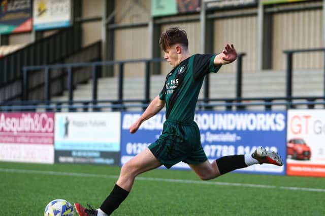 Newby go on the attack against Edgehill Reserves on Friday night.