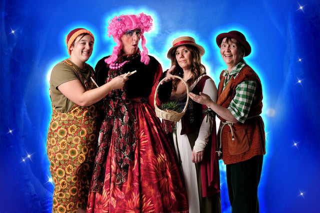 Peggy can't resist a bargain! Wally (Kirsty Dixon), Peggy Pumpernickel (Martin McLachlan), Nut-Meg (Fiona Sellers), Basil (Gill Locker).
Photography by The Artistic Lens; Digital Design by Si James.