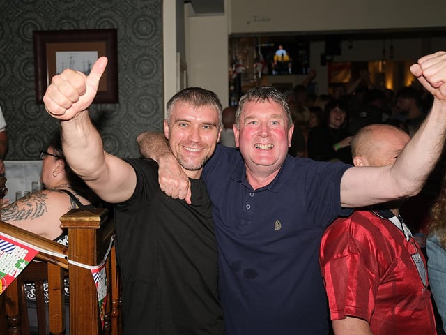 Goal at Dickens Bar. photo: Richard Ponter