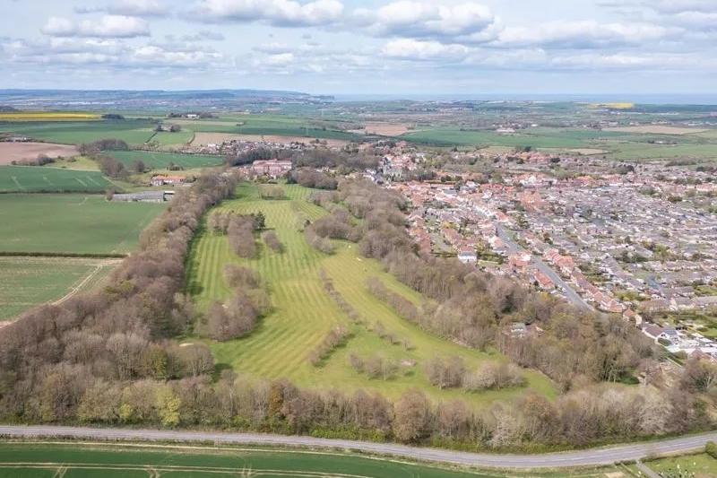 The sale of Hunmanby Hall Golf & Leisure is a rare opportunity to purchase a first class lifestyle and leisure property, comprising a nine hole golf course, large gymnasium, 8,000sq.ft sports hall, two bedroom holiday cottage, four all-weather tennis courts and woodland trail situated in an attractive edge of village position in mature parkland amounting to 41 acres. The property is currently for sale with Cundalls - Malton for offers over £1,250,000.