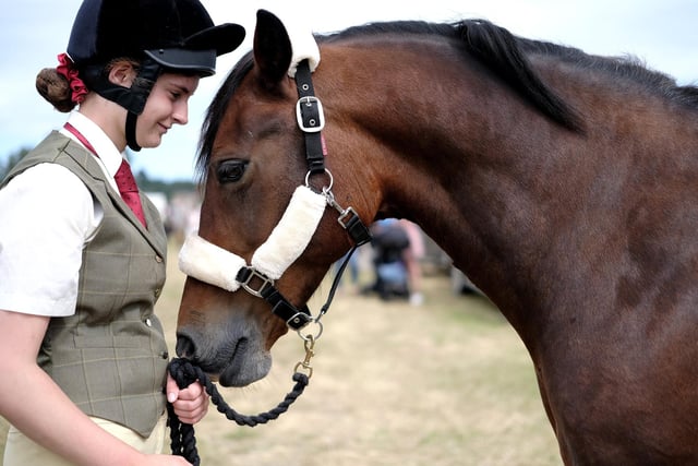 Tilly Gospel with her horse Samantha