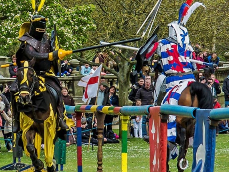 Starting on March 30 until April 10 , Sewerby Hall has a number of amazing Easter events. These include; Easter Magic and Face Painting, Meet the Hoof Stock, Medieval Jousting,  Rusticus Theatre activities and more.