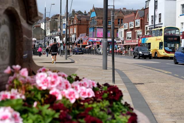 Taking place on Scarborough’s Sandside Road, close to the West Pier, the Ice on the Prize stunt will see an ice block erected near the harbour.