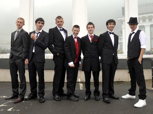 Josh Cooper(L), Diago Smith, Andy Roebuck, Stefan Campbell, Keith Chapman, Sam Richley, and Dan Brailsford in 2009.