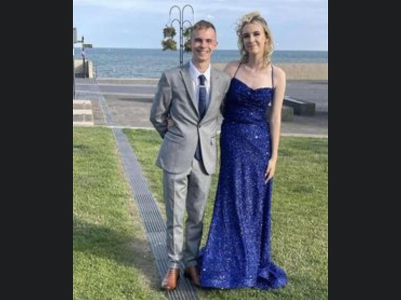 This is Kara Sutcliffe looking beautiful in blue- let us know if you recognise who she is with!