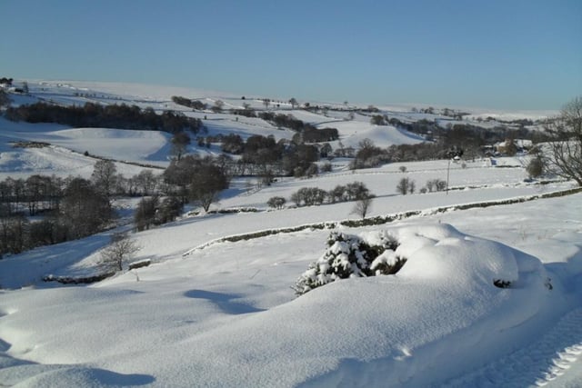 Looking towards Commondale on a snowy day.