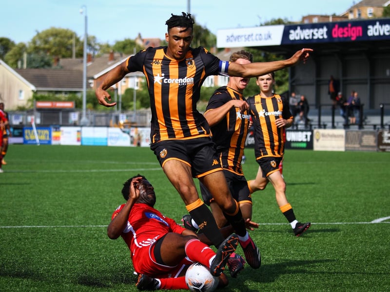 Kieran Weledji looks to halt a Hull attack.