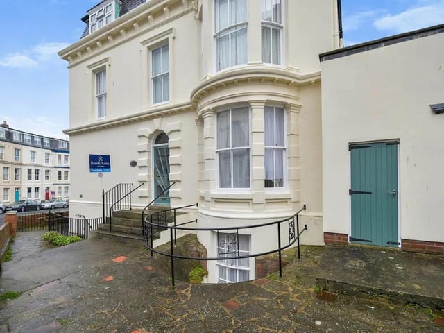 This two bedroom and one bathroom flat is currently for sale with Reeds Rains for £150,000.