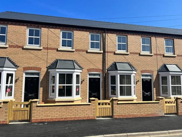 This two bedroom and one bathroom terraced house is for sale with Colin Ellis with a guide price of £165,000.