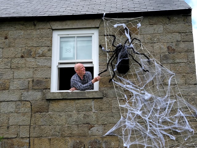 Chris Yates spies a spider