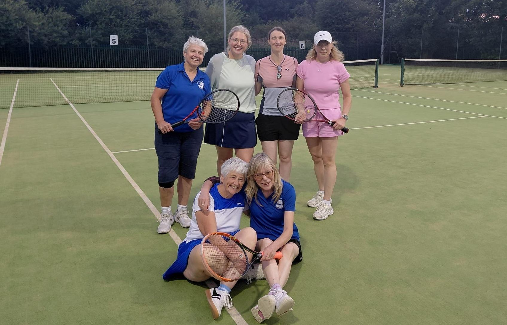 Die Teams des Hackness and Scarborough Tennis Club glänzen in der ...