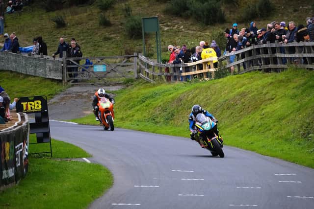 Racing at Oliver's Mount