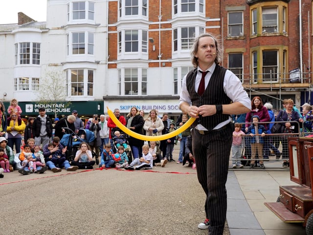 Entertaining the crowd