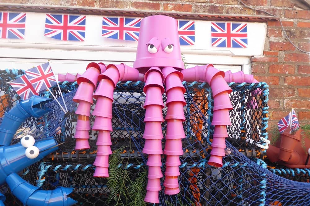 Any potty models, small or large are welcome to fill the village with ‘potty pleasure’ during the event between Saturday, June 1 and Monday, June 30.