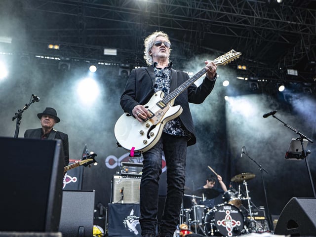 The Missions warmed up the crowd for The Cult.