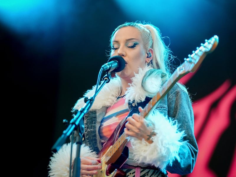 Du Blonde was an amazing opening act.