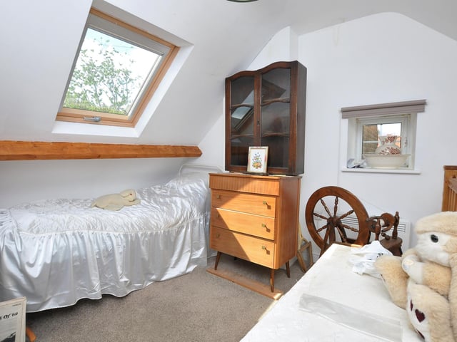 One of the cottage's two first floor bedrooms.