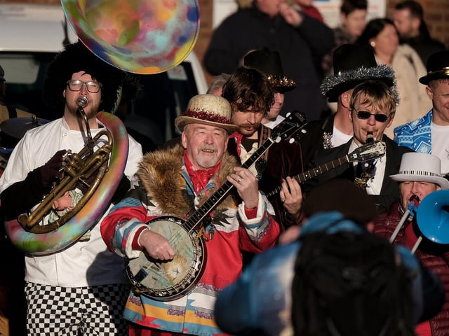 Music was provided by The Comic Band
