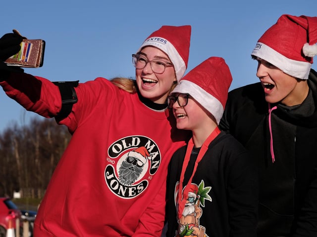 Selfie success time!
picture: Richard Ponter, 2251350t