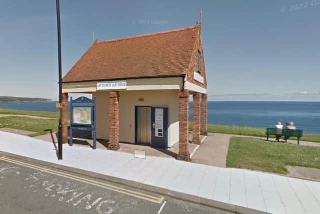 Whitby Cliff Lift. Google Maps