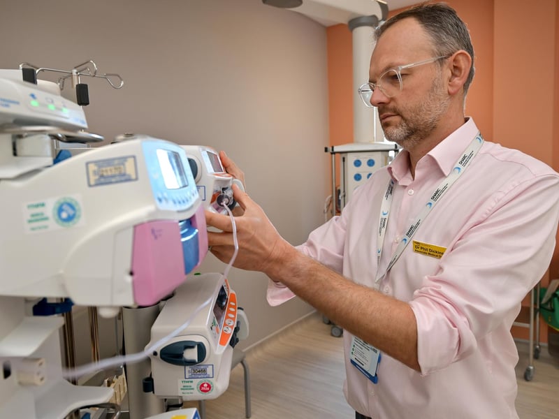 ICU Consultant Dr Phil Dickinson.