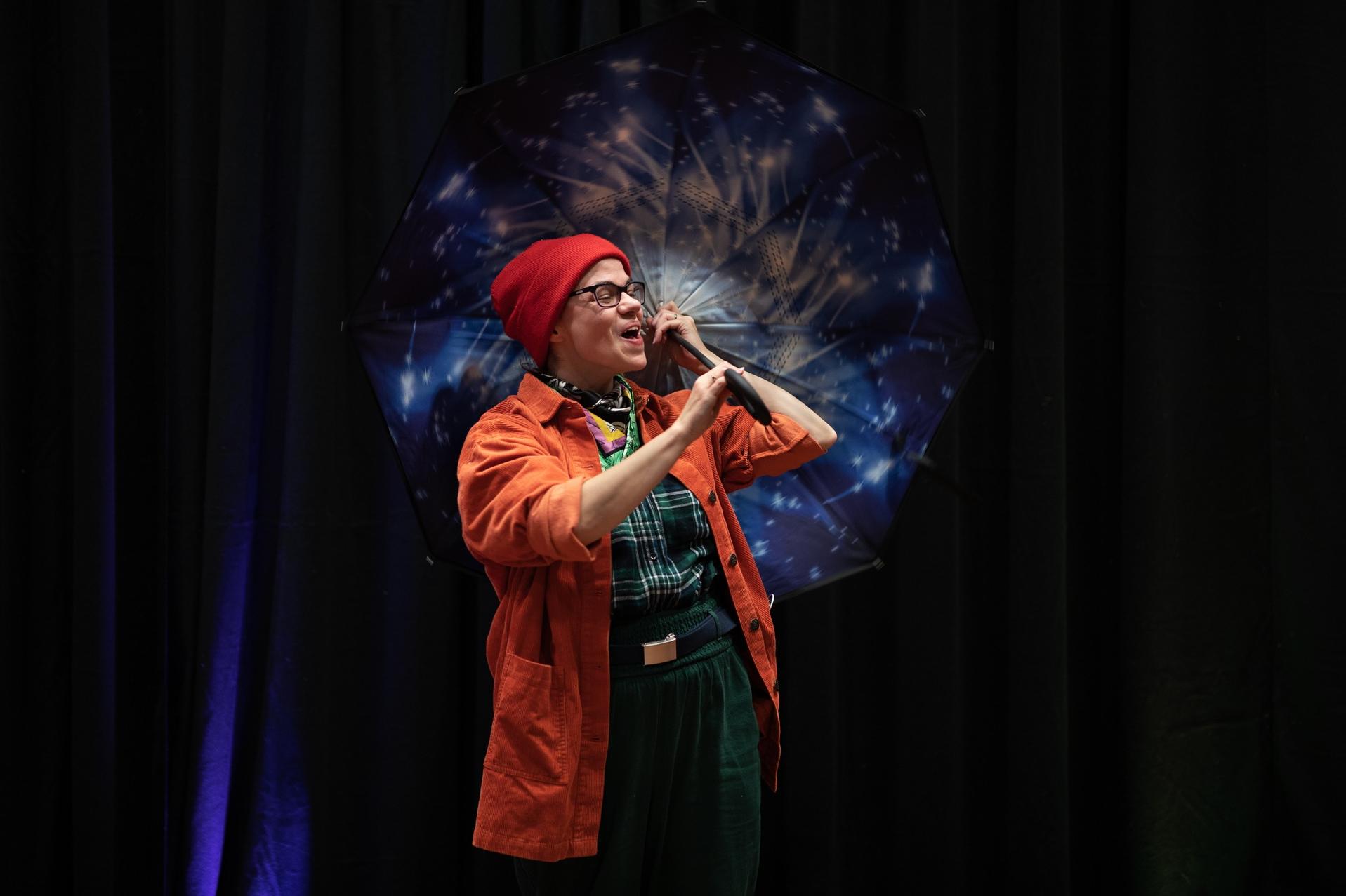 Free live theatre show for families at Scarborough library