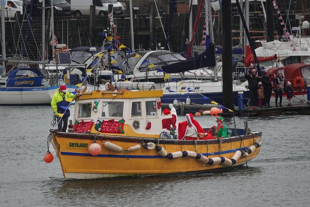 Santa arrives by boat!
