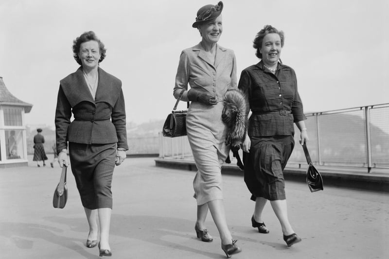 From left to right, politicians Barbara Castle (1910 - 2002), Edith Summerskill (1901 - 1980) and Alice Bacon (1909 - 1993), 26th September 1954.