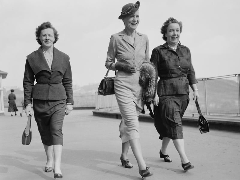 From left to right, politicians Barbara Castle (1910 - 2002), Edith Summerskill (1901 - 1980) and Alice Bacon (1909 - 1993), 26th September 1954.