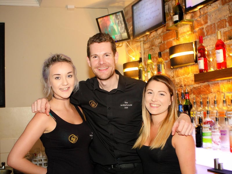 Nicole, Ryan and Molli making sure all the punters are happy in The Waterhouse