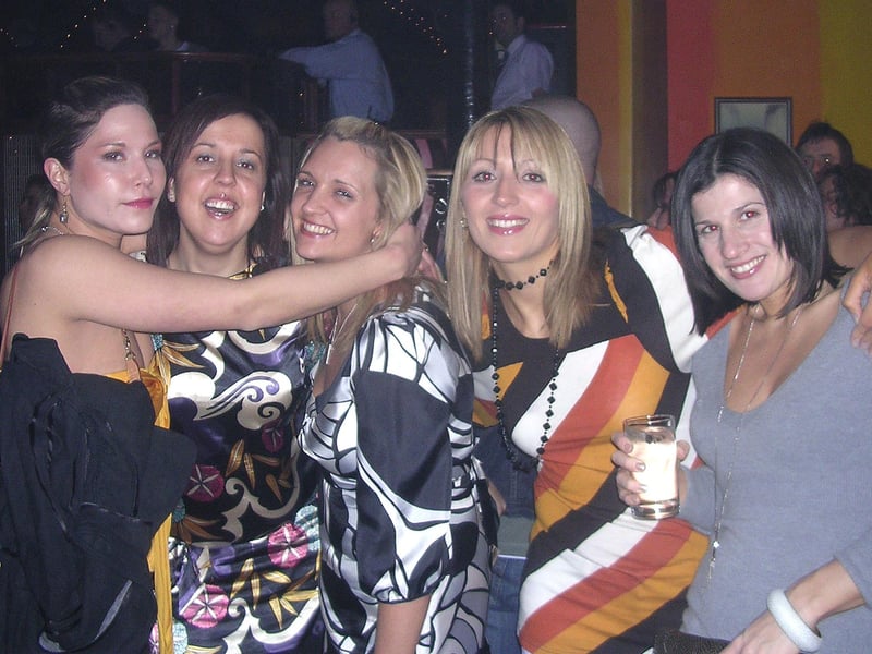 Malin, Heather, Serena, Julia and Kelly.