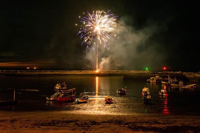 Spectacular fireworks display finishes off Staithes and Runswick LIfeboat Weekend.