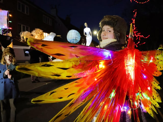Bridlington Old Town Yuletide Fayre and Lantern Parade, looking incredible in the show-stopping outfits!