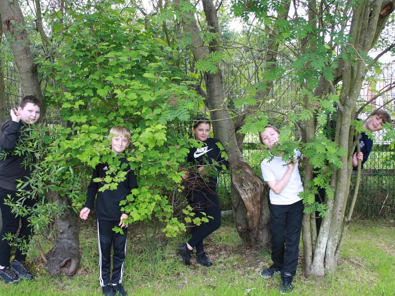 Year six leavers from Seton School, Staithes.