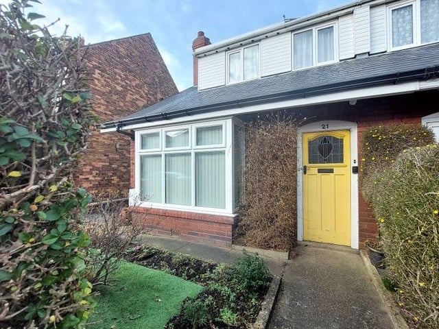 This two bedroom and two bathroom semi-detached house is for sale with Colin Ellis Property Services with offers over £180,000