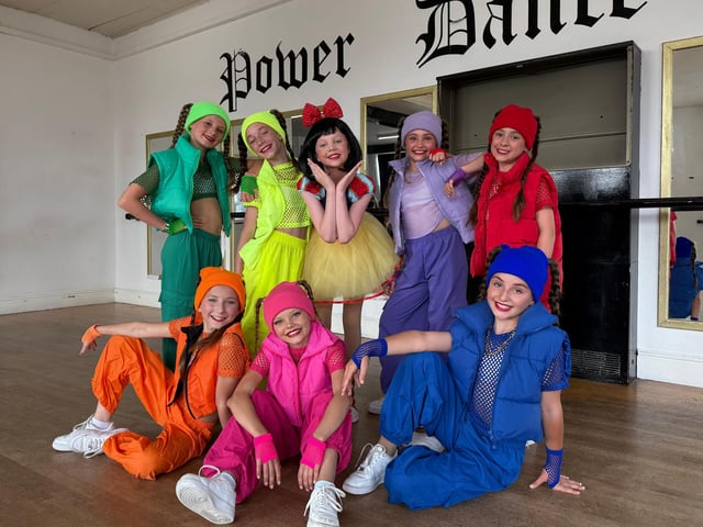 Snow White & the Seven Thugs ready to perform their commercial number